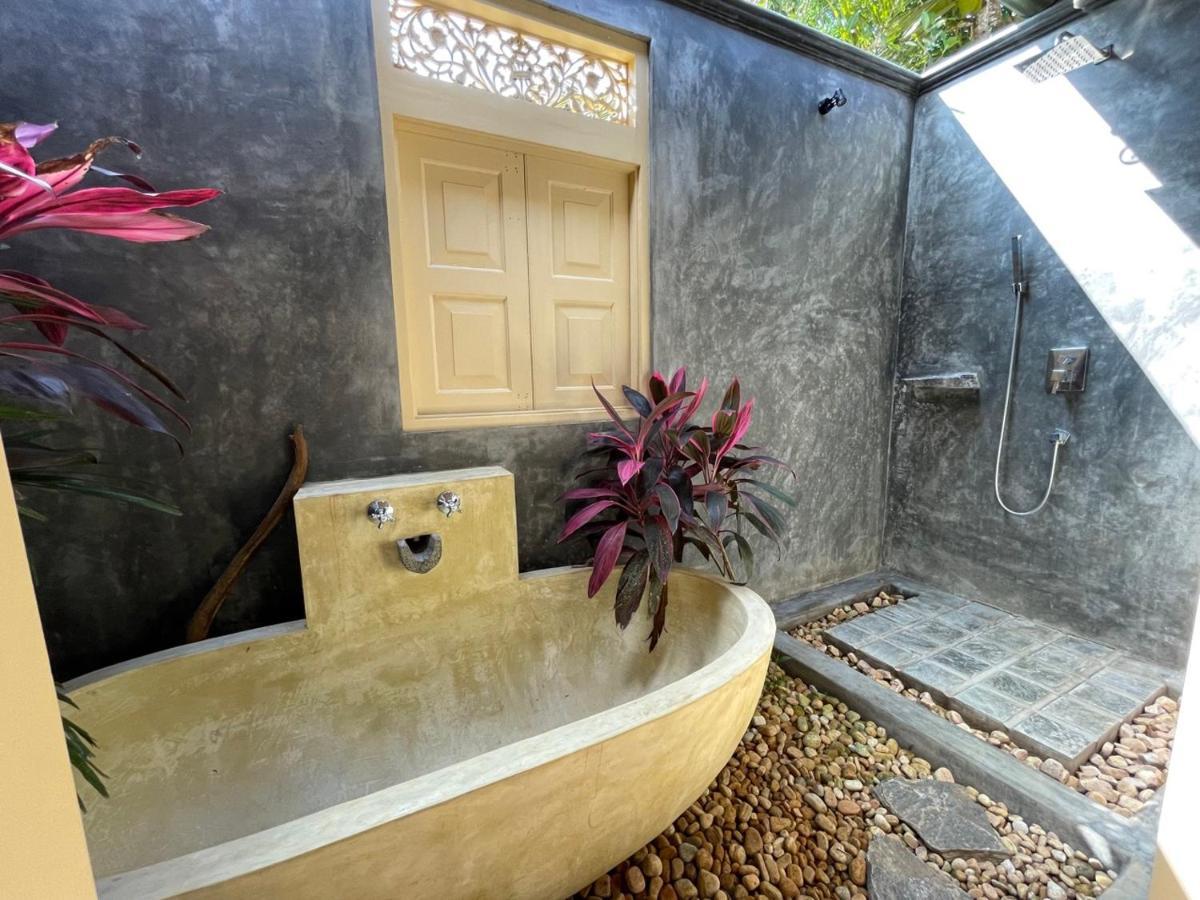 Claire Villa By Younger Villas & Resorts Ahangama Eksteriør billede