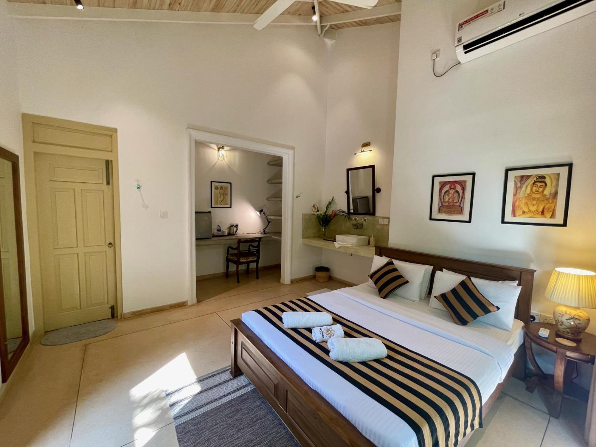 Claire Villa By Younger Villas & Resorts Ahangama Eksteriør billede