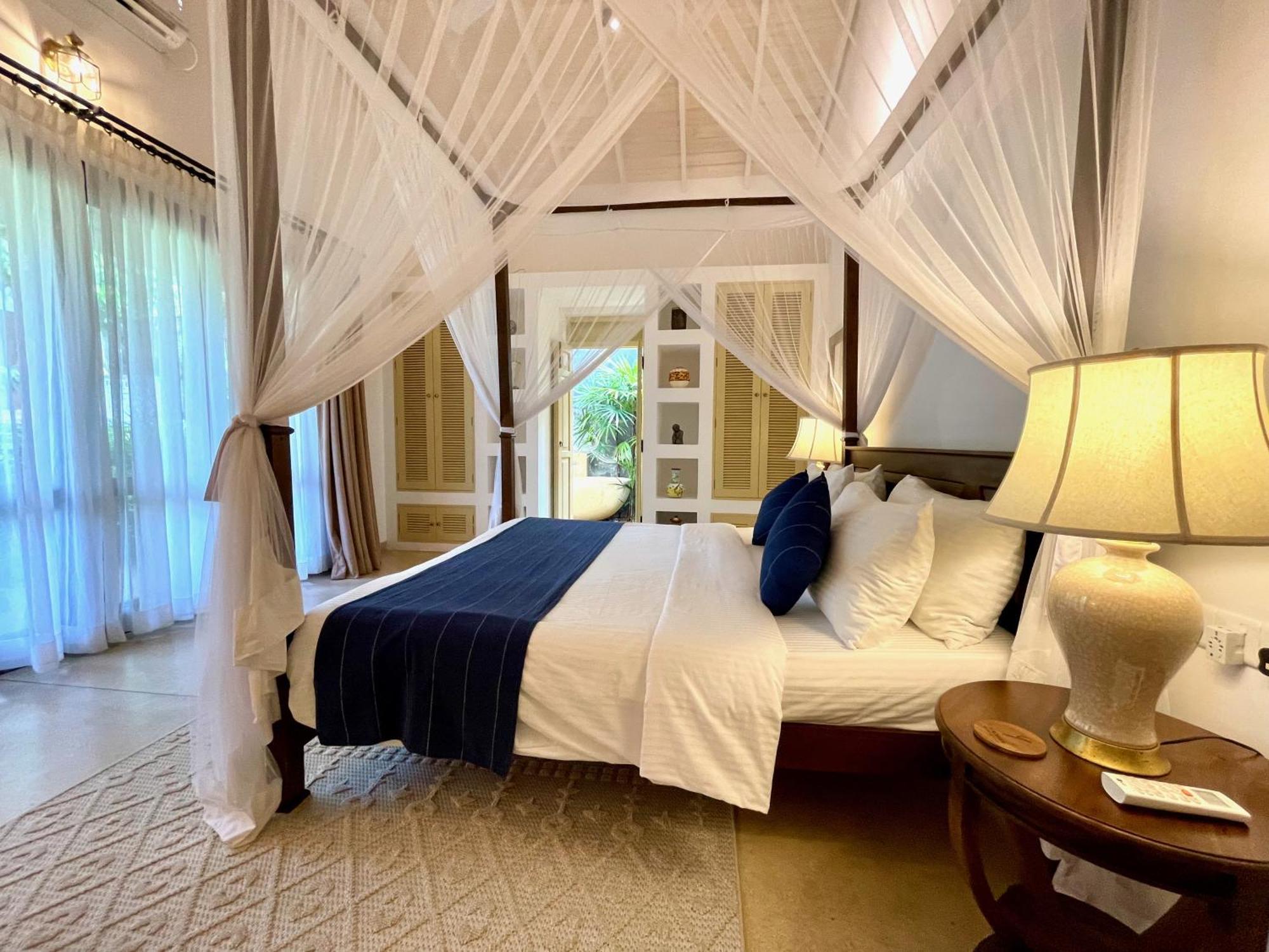 Claire Villa By Younger Villas & Resorts Ahangama Eksteriør billede