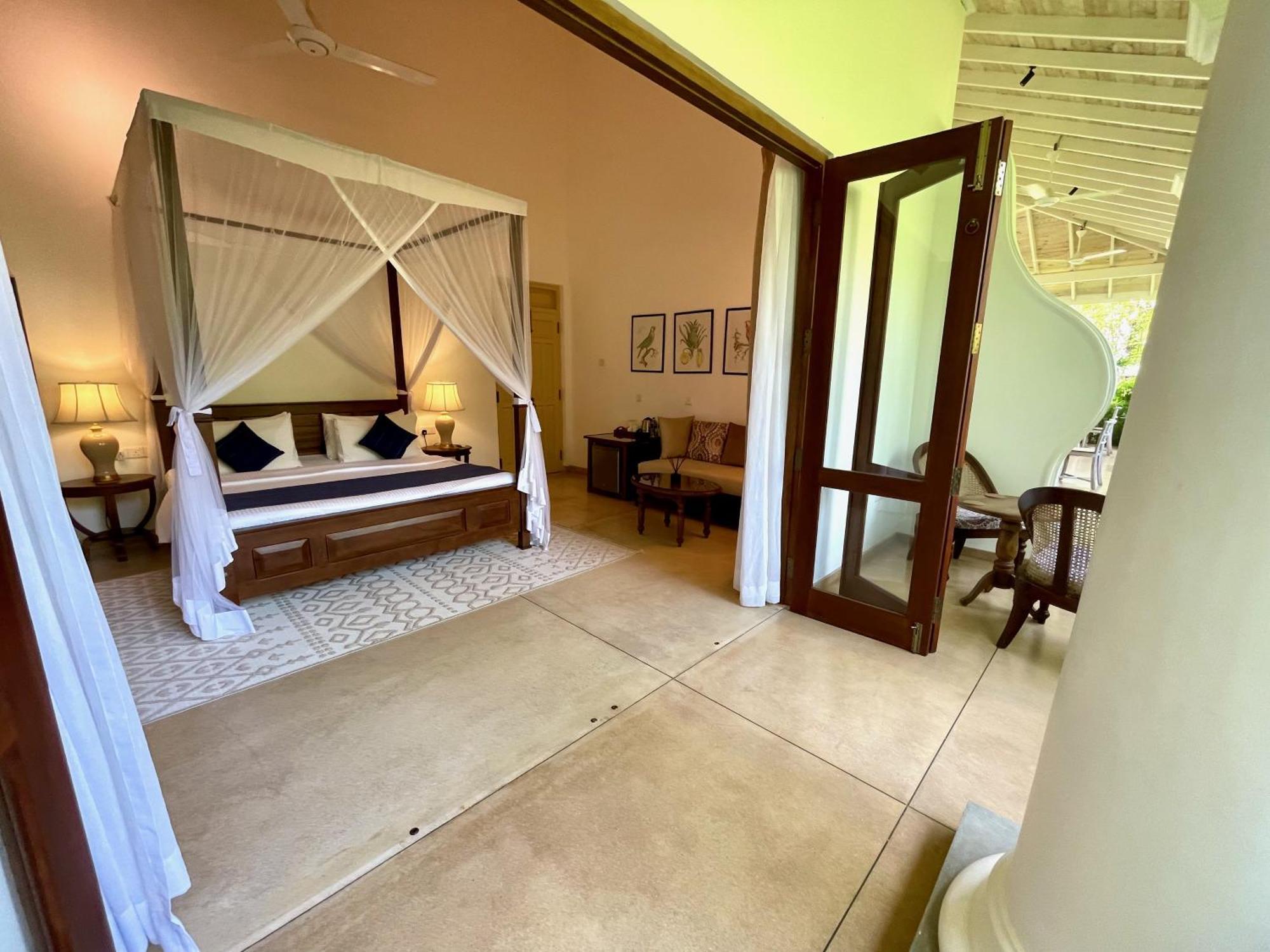 Claire Villa By Younger Villas & Resorts Ahangama Eksteriør billede